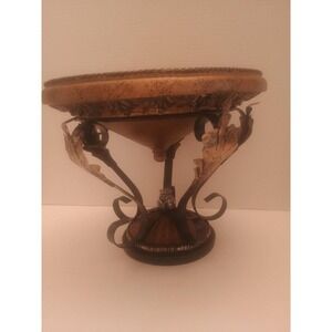 Vintage Decorative Centerpiece Bowl- Gold Metal Leaf Pattern